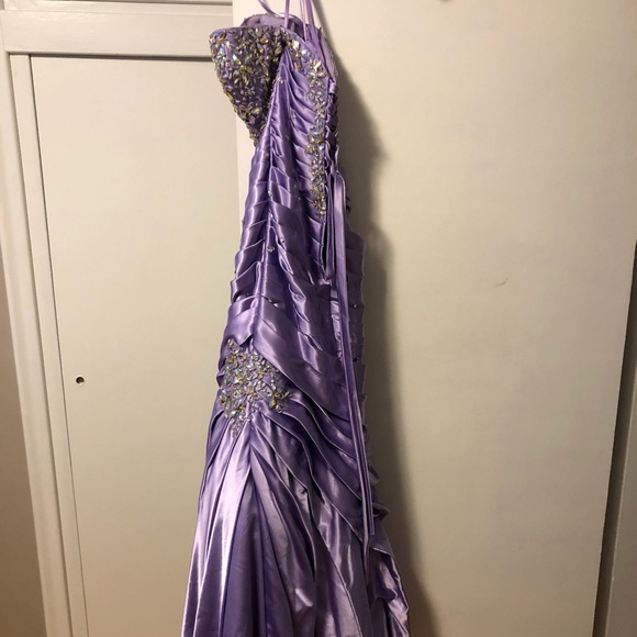 Purple Grad/Prom Dress - EUC - Picture 4 of 8